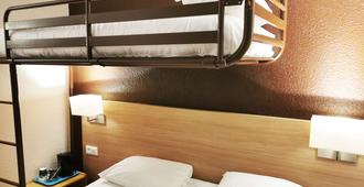 Brit Hotel Tours Nord - Tours - Schlafzimmer
