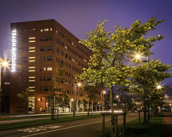 Mercure Hotel Amsterdam Sloterdijk Station - Ámsterdam - Edificio