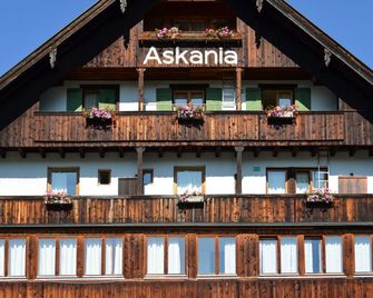 هوتل أسكانيا - باد وييسي - مبنى