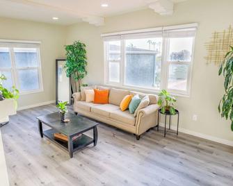 2br Retreat Near Balboa Park - San Diego - Sala de estar