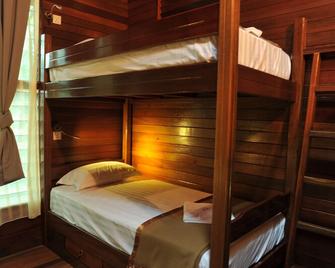 Borneo Natural Sukau Bilit Resort - Sukau - Bedroom