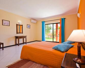Colina Village Resort - Praia do Carvoeiro - Quarto