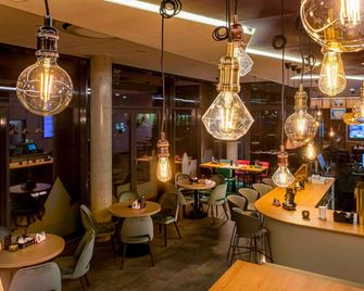 ibis Styles Pforzheim - Pforzheim - Bar