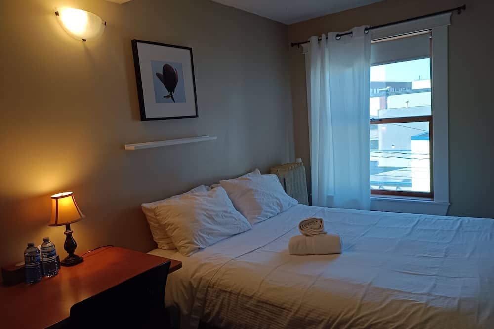 Painted Turtle Guesthouse - ננאימו - חדר שינה