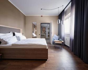 Hotel Marco Polo - מינסטר - חדר שינה