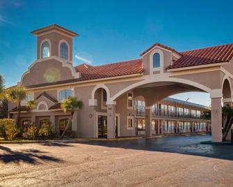 نزُل ريد روف إن بلس+ سانت أوغسطين - سانت اغوستين - مبنى