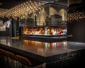 The Cloud One Hamburg-Kontorhaus - Hamburgo - Bar