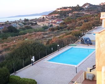 Cozy Flat with Enchanting View - Castelsardo - Pool