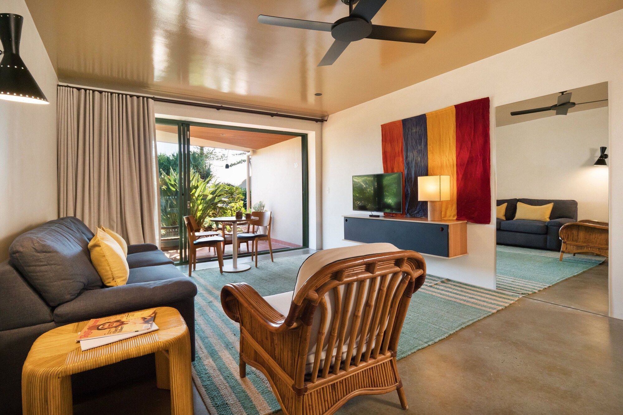 Beach Hotel Resort - Byron Bay - Salon