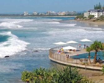 Family, Romance, Fun on Kings Beach - Caloundra - Vista del exterior