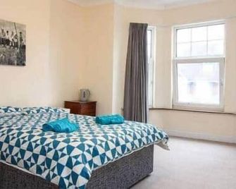 Darwin road guest house room 2 - Southampton - Bedroom