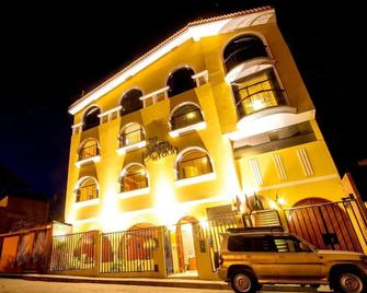 Hotel Sierra Dorada - Ayacucho - Edificio