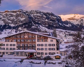 Hotel Adula - Flims - Budynek