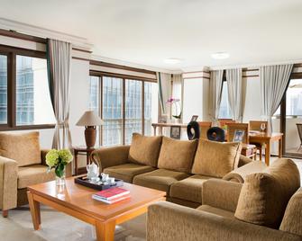 سمرسِت غراند سيترا جاكارتا - جاكرتا - غرفة معيشة