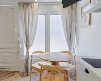 Felp Santa Maria 1 - Setúbal - Comedor