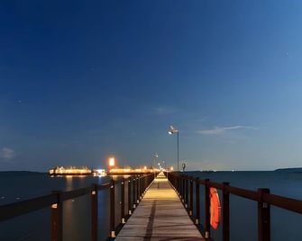 Kiki Beach Island Resort - Tanjung Pinang