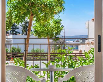 Creta Verano Hotel - Mália - Varanda