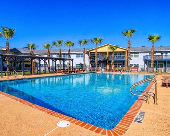 Ocean Getaway Siv22 - Port Aransas - Pool