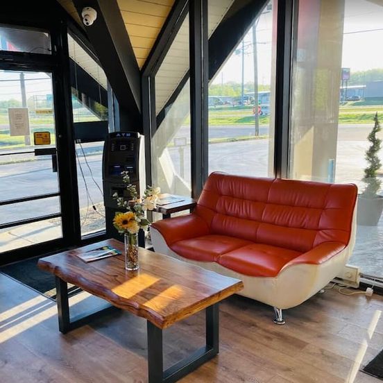 Living room view of Hotel Weston Rfd