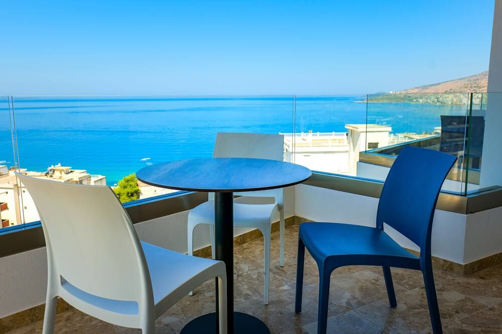 Sea View Hotel - סאראנדה - מרפסת