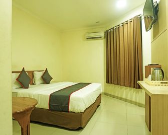 Hotel Fiducia Otista 153 - Jakarta