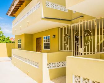 Aspid Studio & Apartment - Oranjestad - Building