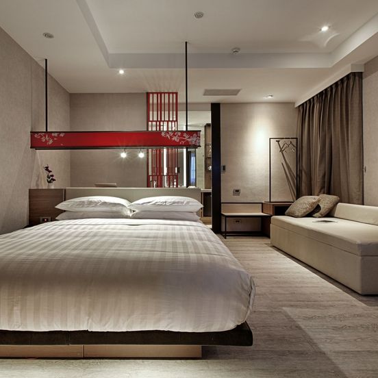 Bedroom view of City Place Hotel