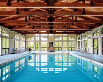 Punderson Manor Lodge and Conference Center - Newbury - Piscina
