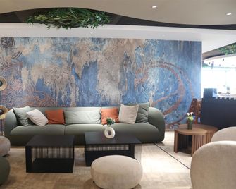 Kyriad Prestige - Sarrebourg Les Terrasses - Saarburg - Lobby
