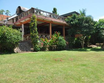 Dream jet suites - Entebbe - Venkovní prostory