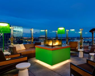 Hilton St. Louis at the Ballpark - St. Louis - Bar