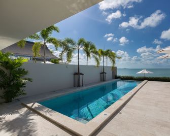 Skye Beach Hotel - Ko Samui - Havuz