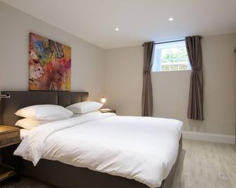 Railway Apartments - Stroud - Habitación