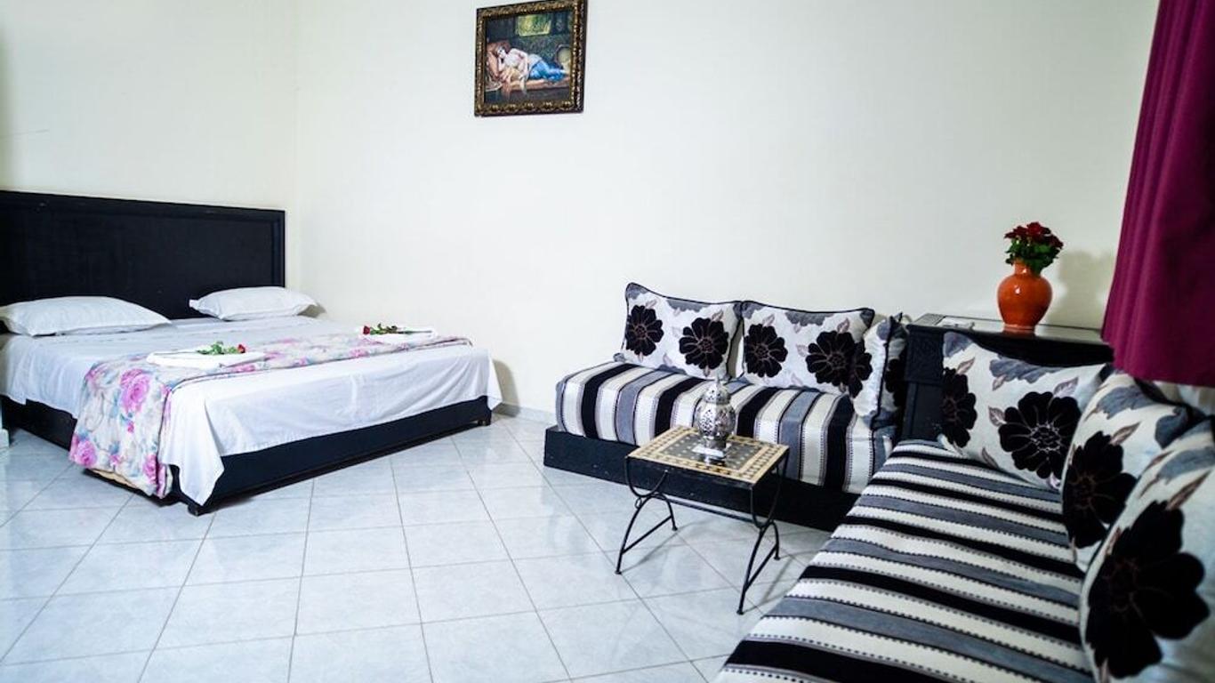 Apart Hotel Larbi