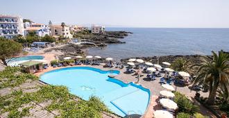 Arathena Rocks Hotel - Giardini Naxos - Pool