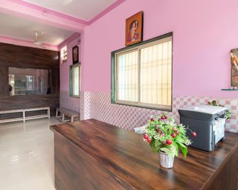 Spot On Shree Gajanan - Aurangabad - Front desk