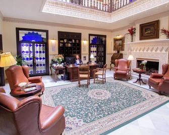 Hotel Palacio de Hemingway - רונדה - טרקלין