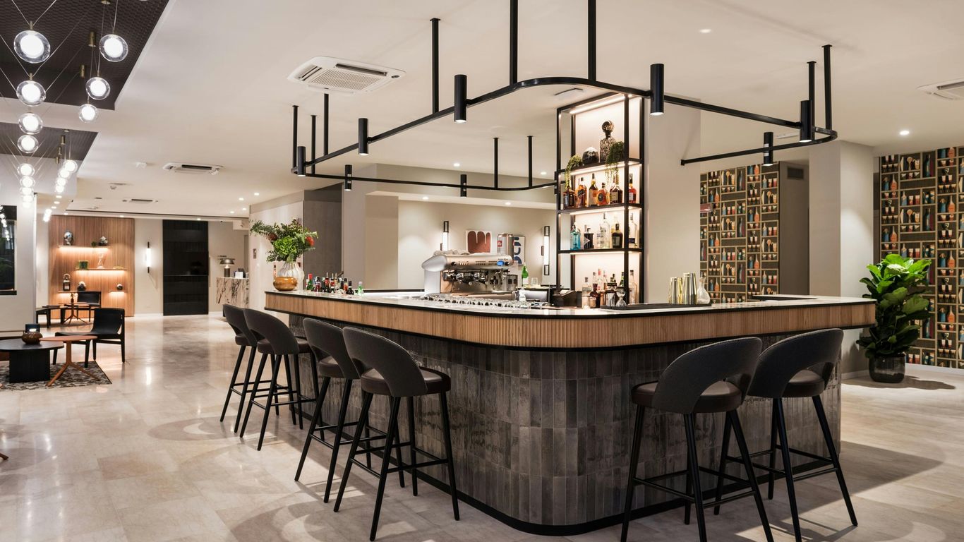 أمباسكياتوري هوتل ميستري فينيس، تابيستري كوليكشن باي هيلتون