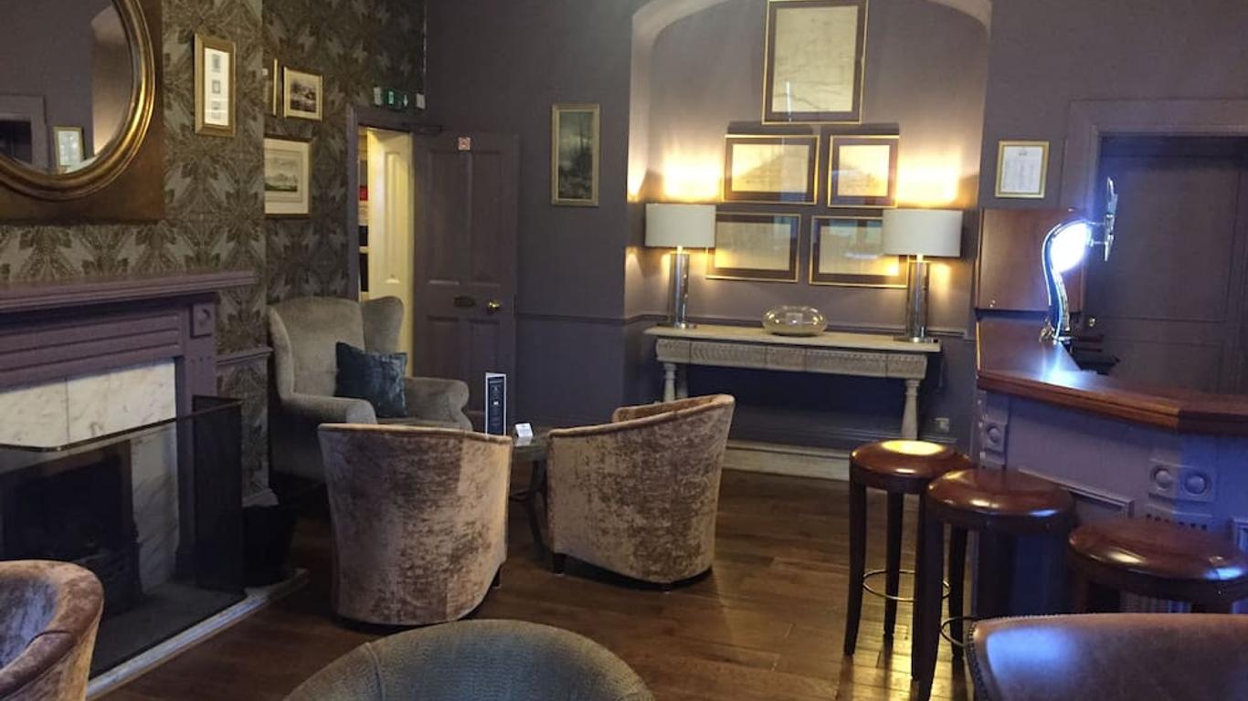 ذا بارسوناج هوتل آند سبا