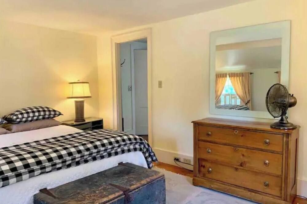 Birch Suite- 2nd Floor Apartment with Kitchenette in front of Smith College - Northampton - Ložnice