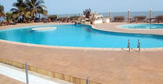 Mariador Palace - Conakry - Pool