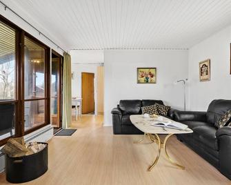 Lovely Home In Slagelse With Wifi - Slagelse - Wohnzimmer