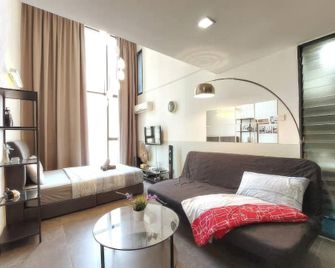 Empire Damansara Retro Apartments - Kota Damansara - Bedroom