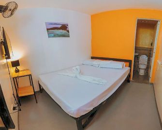 Adventourist Inn Coron - Coron - Bedroom