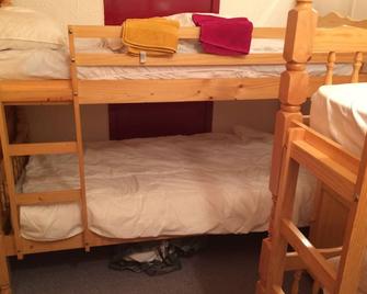 Apartment Ski In Ski Out. Very Well Equipped, Space And Quality. Free Wi Fi. - Les Belleville - Habitación
