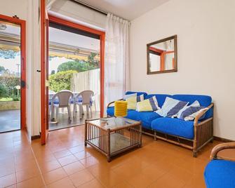 Casa di Laura - San Vincenzo - Living room