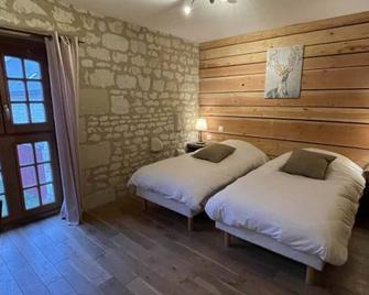 Pic Epeiche Gite - Lerné - Habitación
