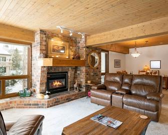 Dulany At The Gondola - Steamboat Springs - Living room