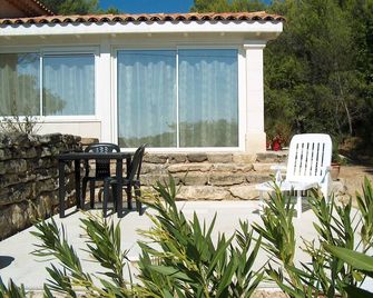 Charming little house with pool at the foot of the Luberon - Cucuron - Patio