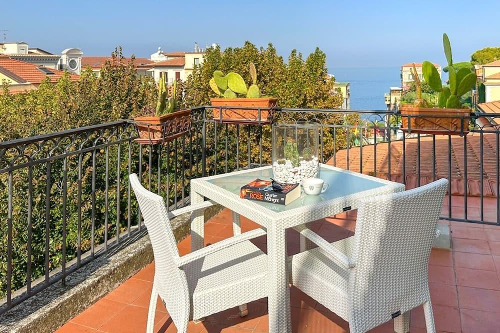 Villa Di Sorrento C 129 C 3 0 3 . Sorrento Hotel Deals